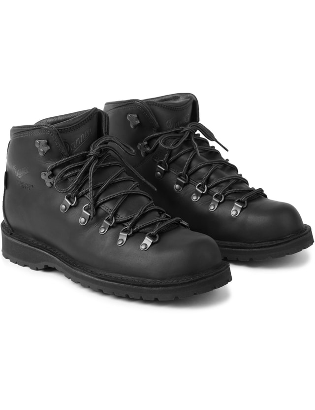 danner mountain pass dark brown