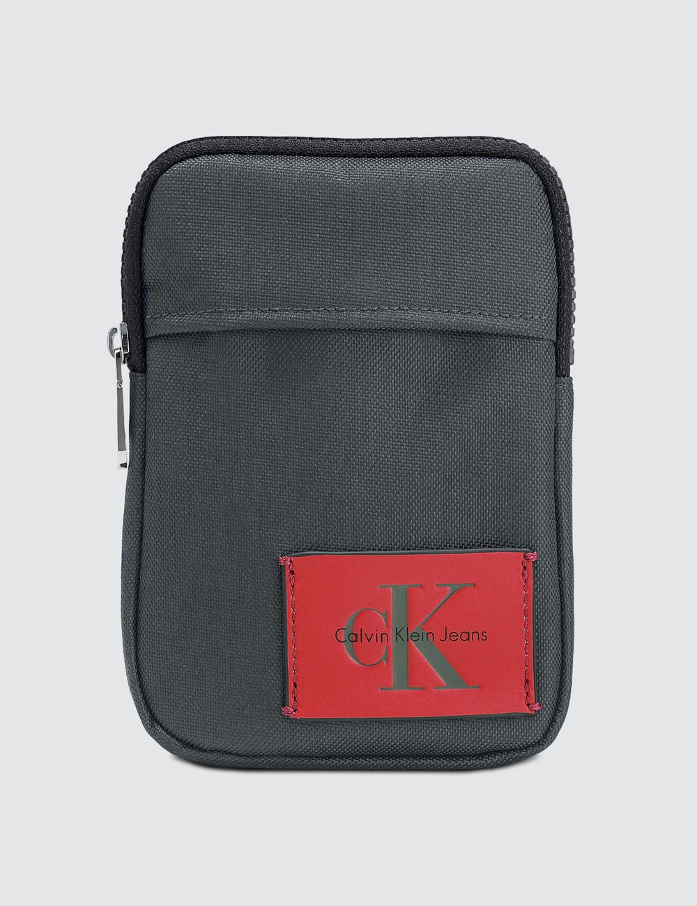 calvin klein jeans pouch