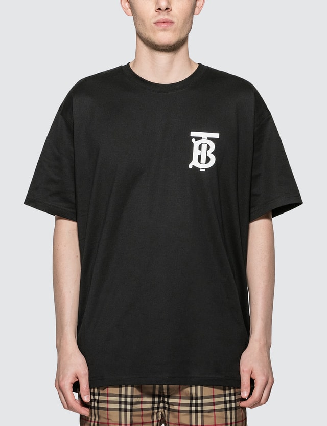 black burberry tshirt