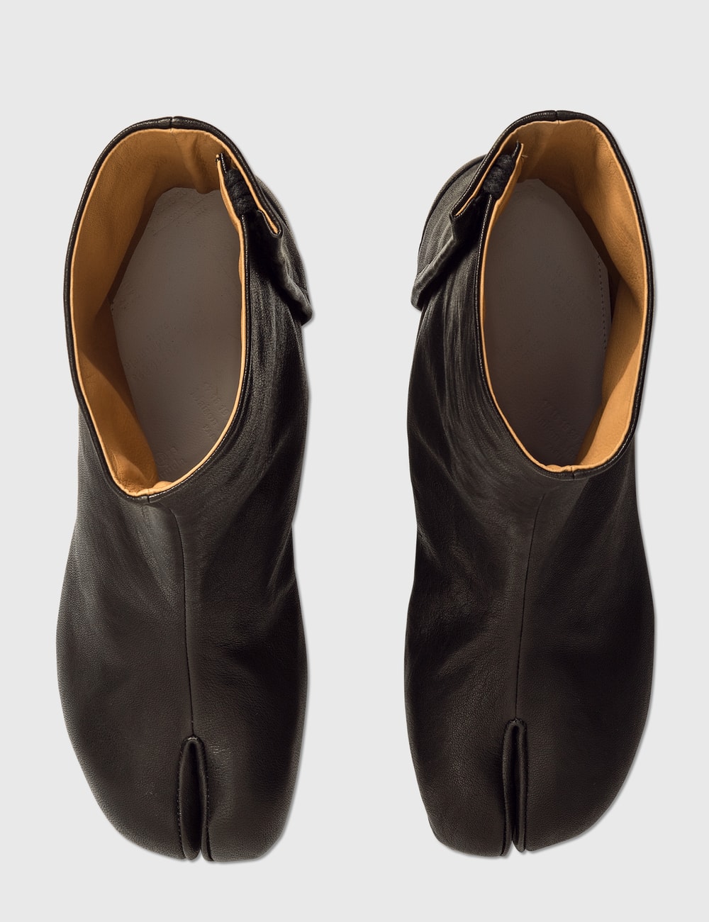 classic leather tabi shoes