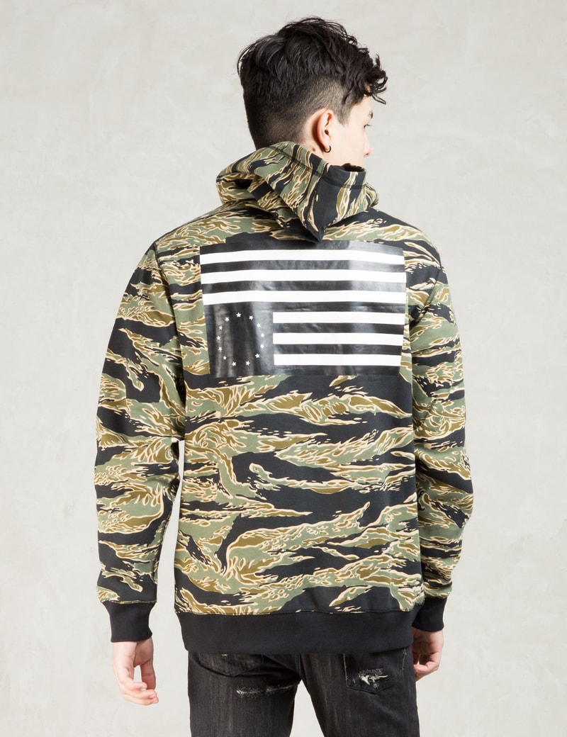 slam pullover