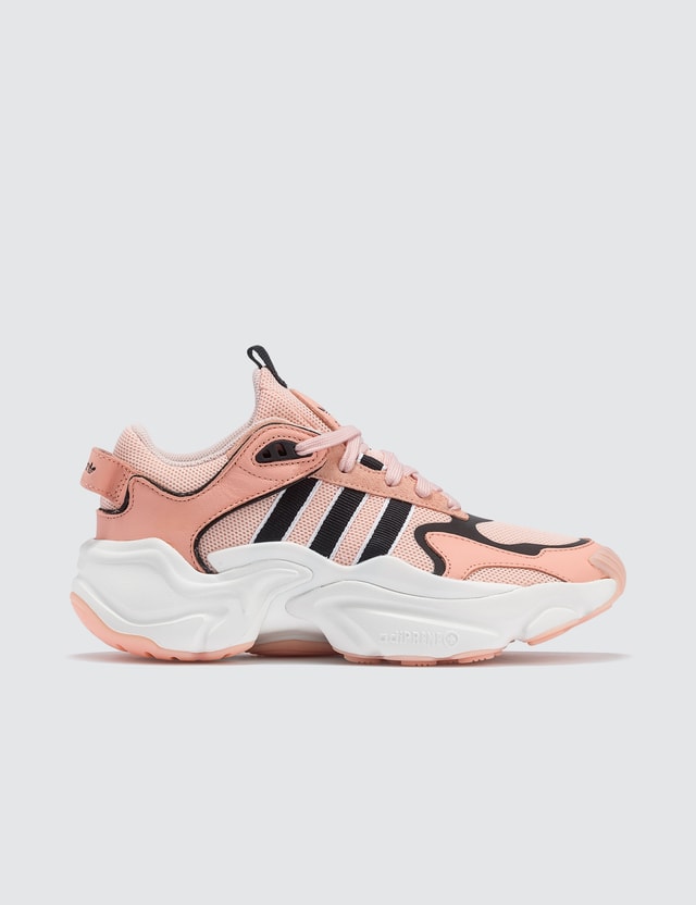 magmur runner shoes pink