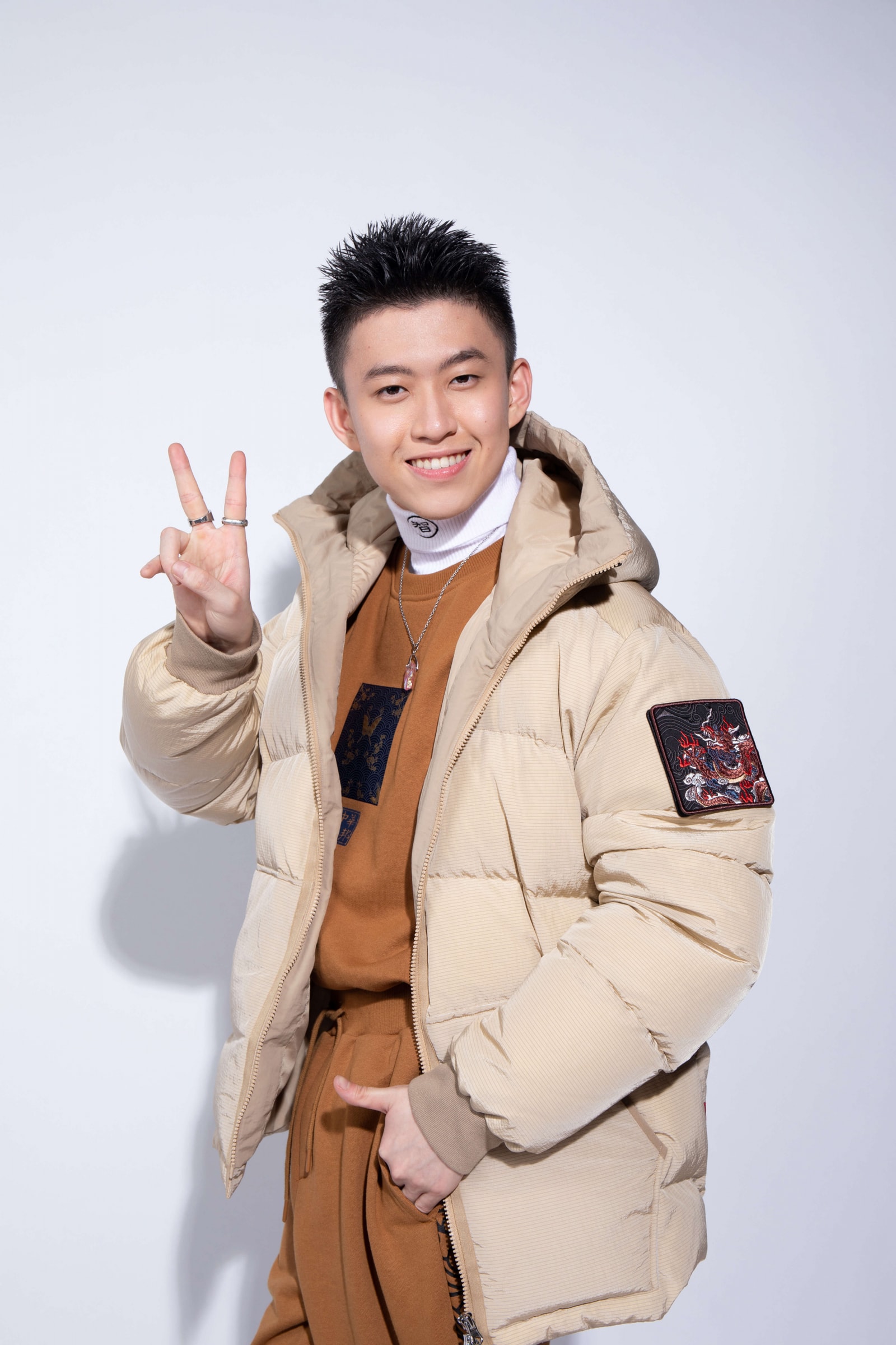 richbrian出演美特斯邦威的中华美邦系列概念大片