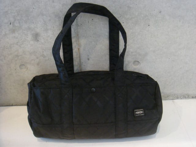 originalfake PORTER パスポートケース 黒 KAWS originalfake PORTER パスポートケース 黒 KAWS