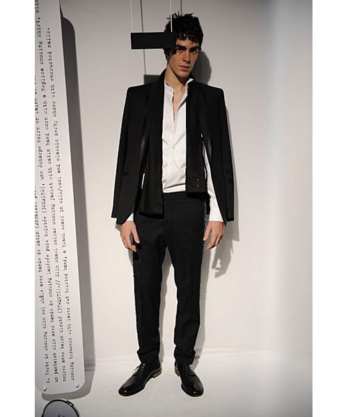 新品　Martin Margiela COLLECTIONS1989-2009 Martin Margiela: The Women`s Collections 1989-2009 9780847864256