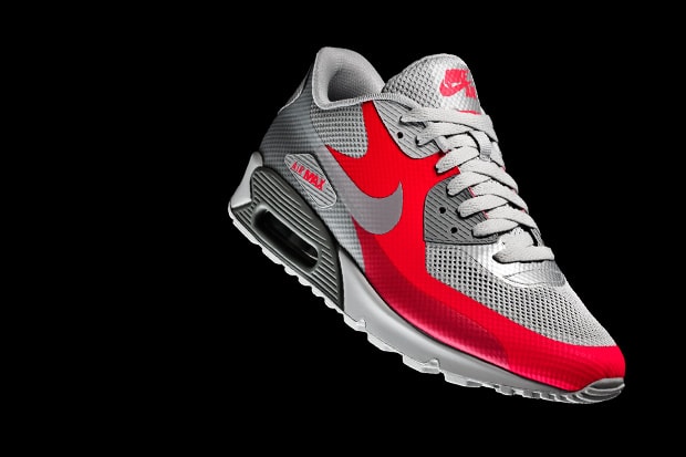 nike hyperfuse 90