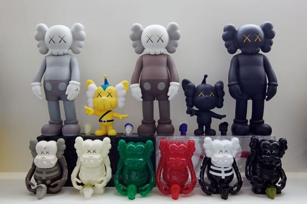 Pirovino KAWS Collection | Hypebeast Pirovino KAWS Collection | Hypebeast