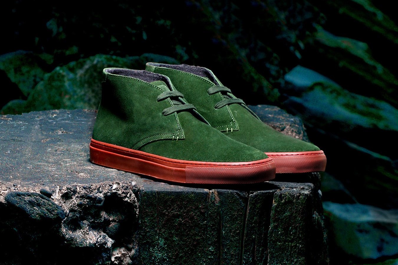 men's lt fit sock trainers with green croc