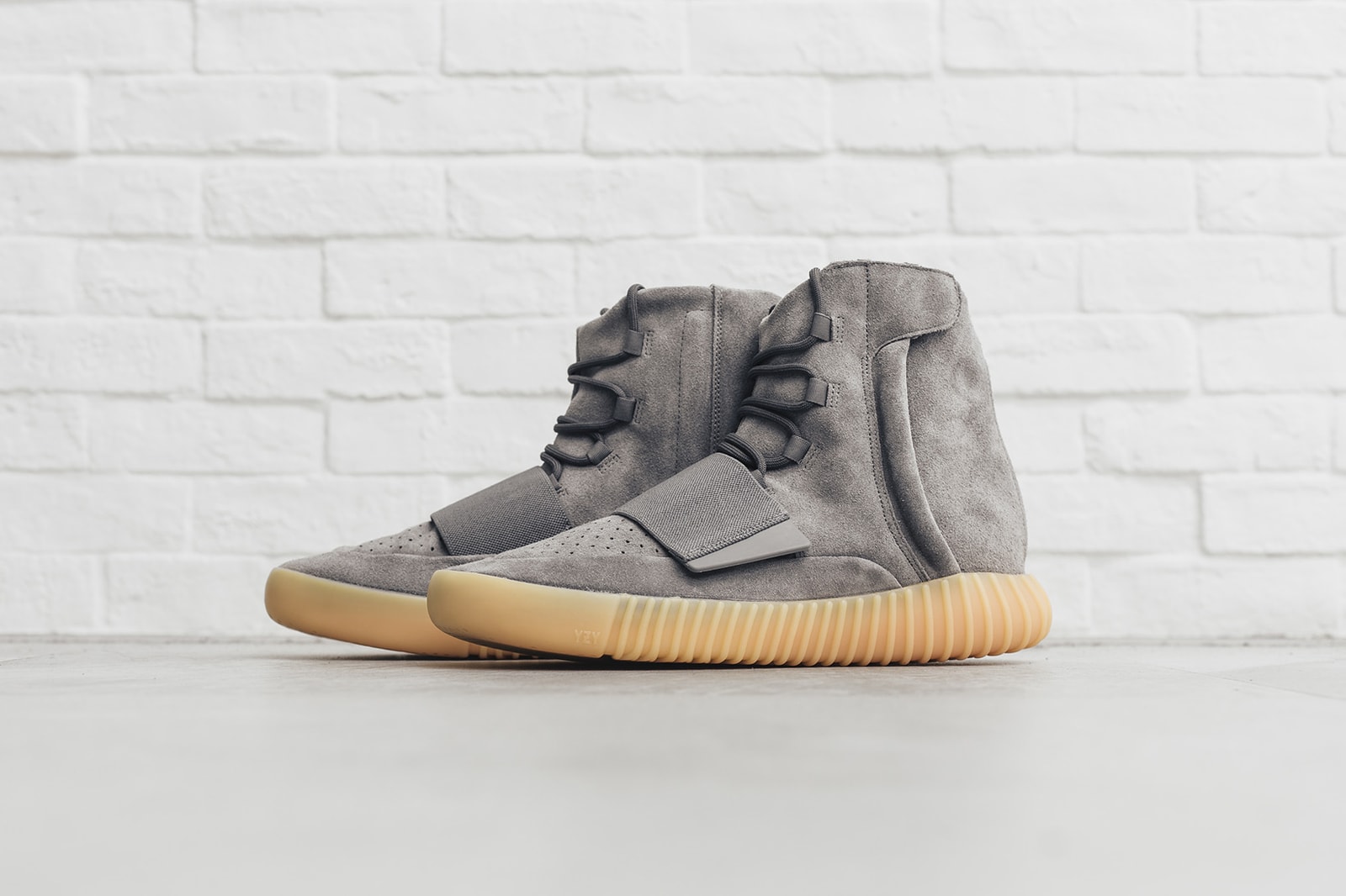 size 7 adidas originals yeezy boost shoes