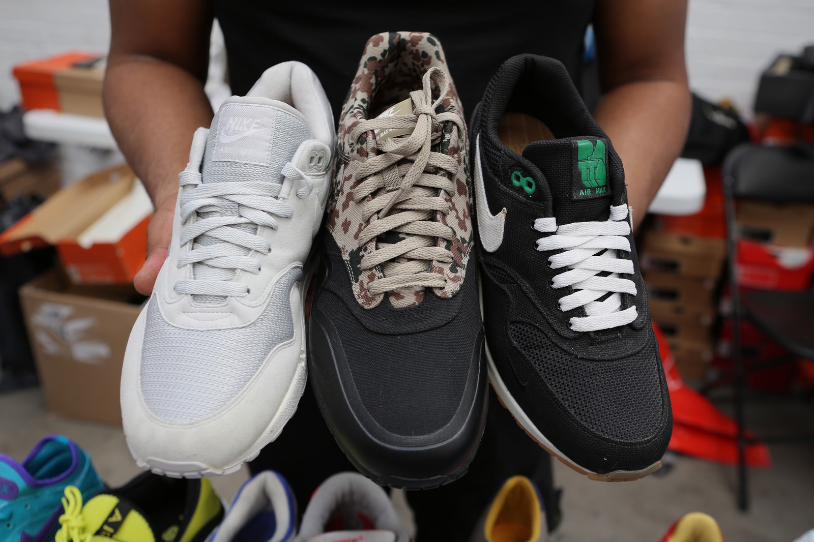 sneaker resellers near me