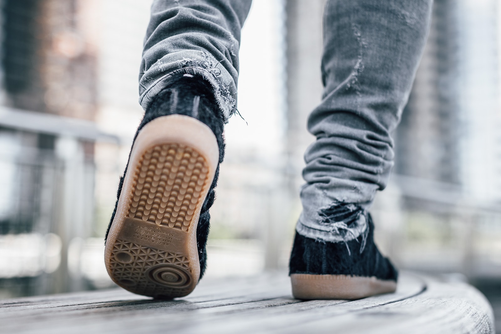 what is a composite toe work boot
