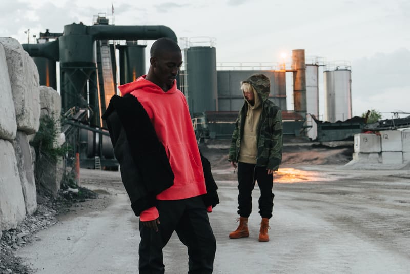 Yeezy season clearance 3 hoodie red