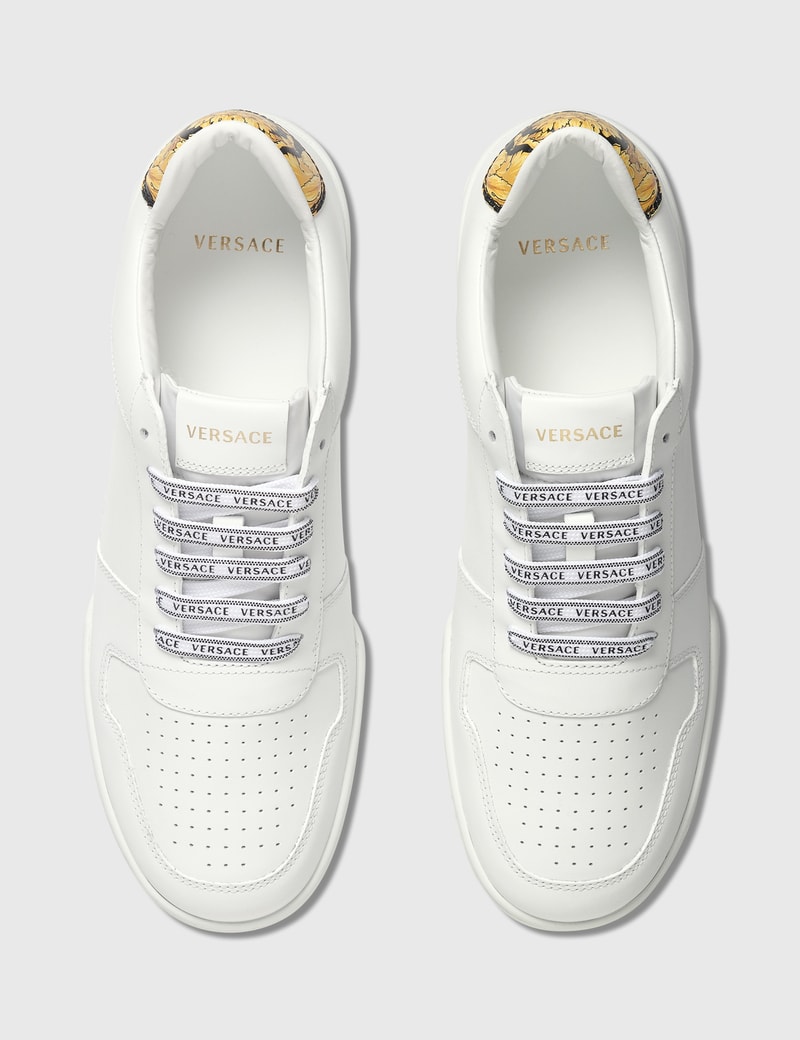 ilus sneakers versace