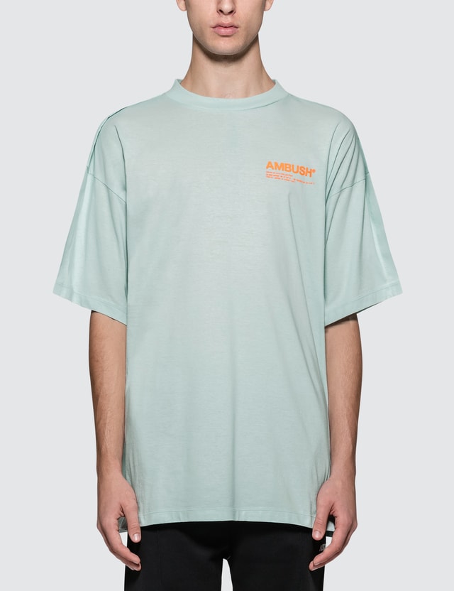 fin t shirt