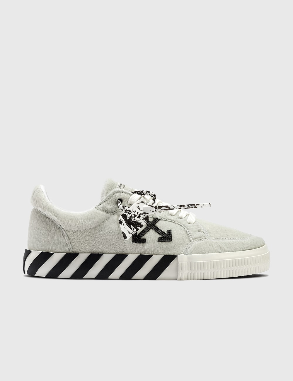 white & black leather vulcanized low sneakers