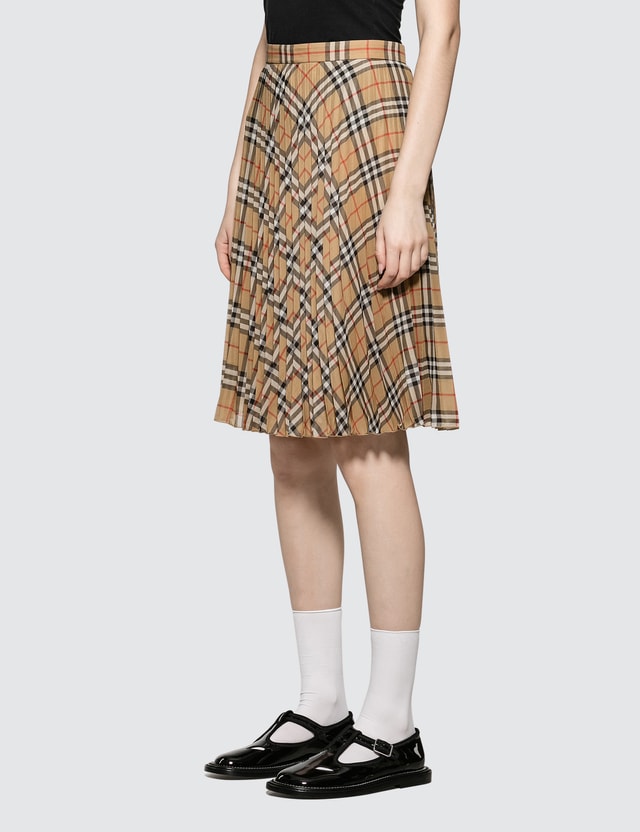Burberry Burberry Vintage Check Pleated Skirt Hbx 