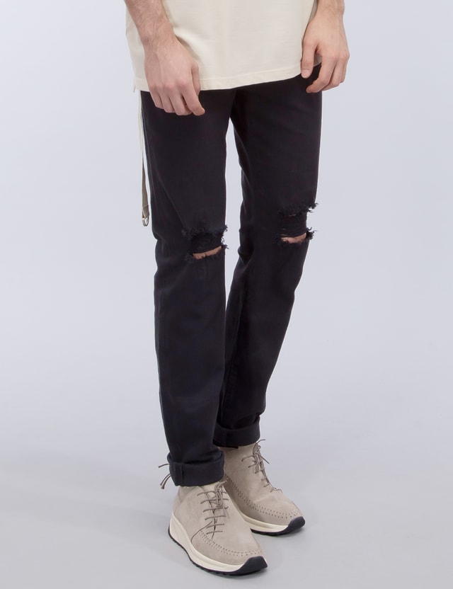 knee split jeans