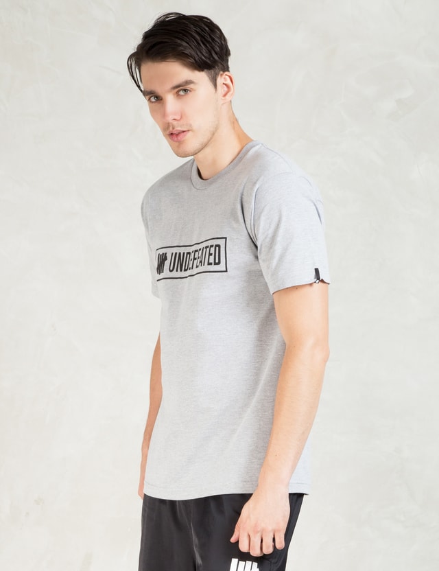 undefeated t shirt sizing