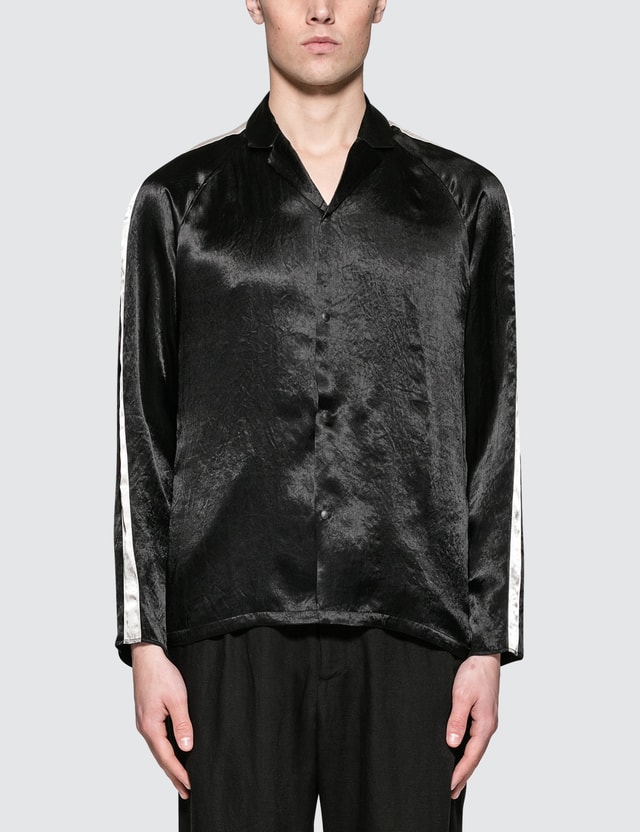 men notched neck solid shirt