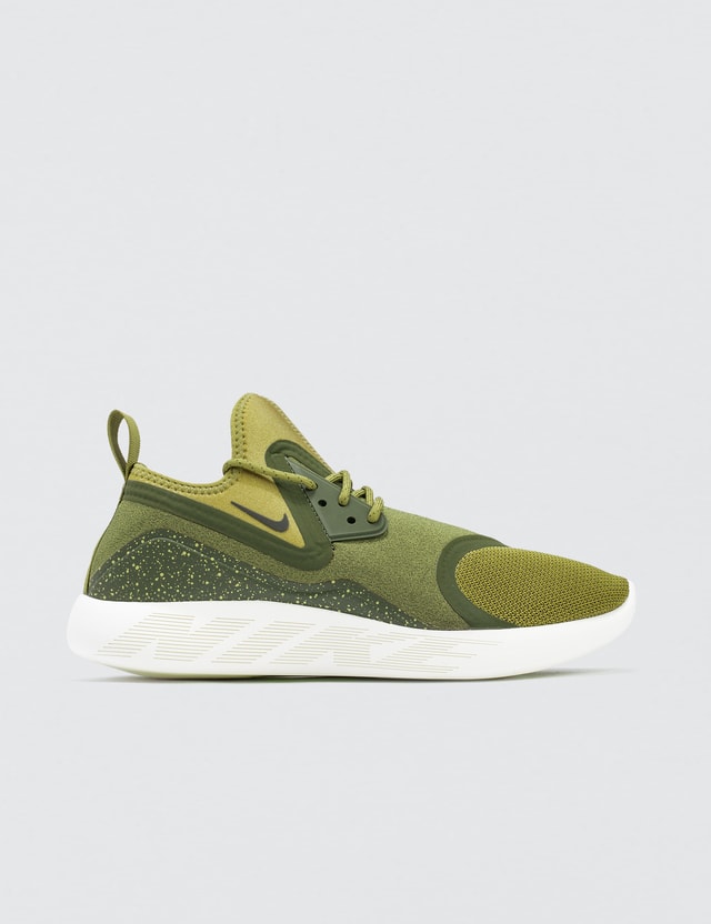 nike lunarcharge essential