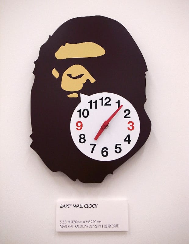 A BATHING APE × case study shop コラボ掛け時計 A BATHING APE® x Case Study Shop: BAPE® STUDY EXHIBITION | Hypebeast