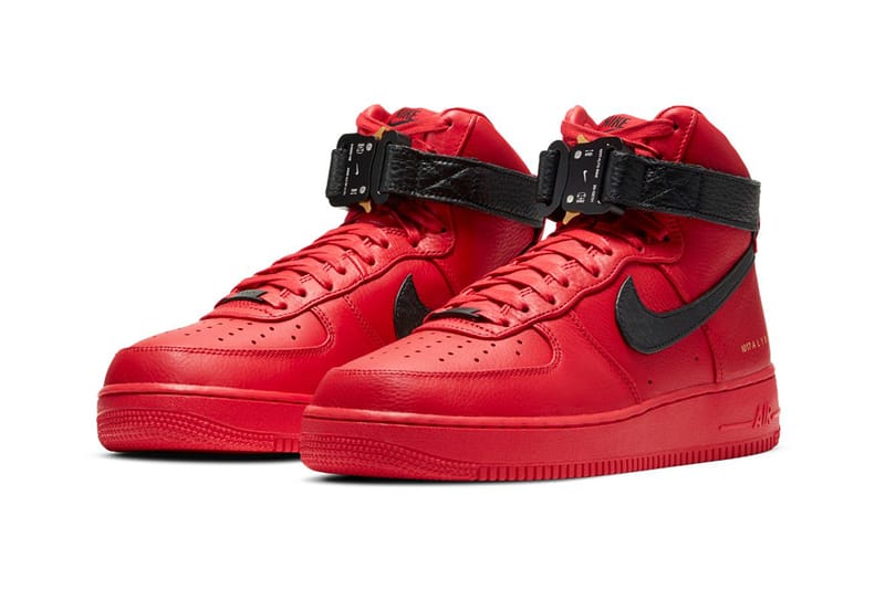 Три пары кроссовок. Nike Air Force 1 High Red. Nike Air Force 1 Red. Air Force 1 High Alyx. Nike Air Force 1 High Red Black.