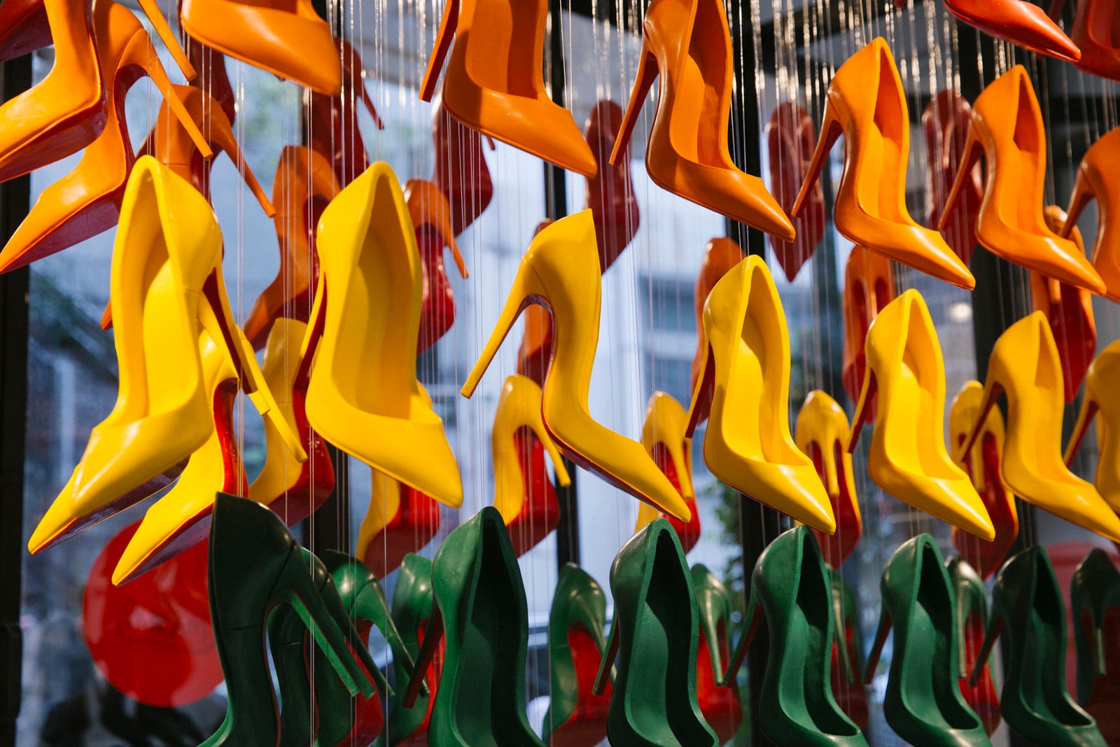 Cj Hendry X Christian Louboutin S Art Exhibition Medzdrav