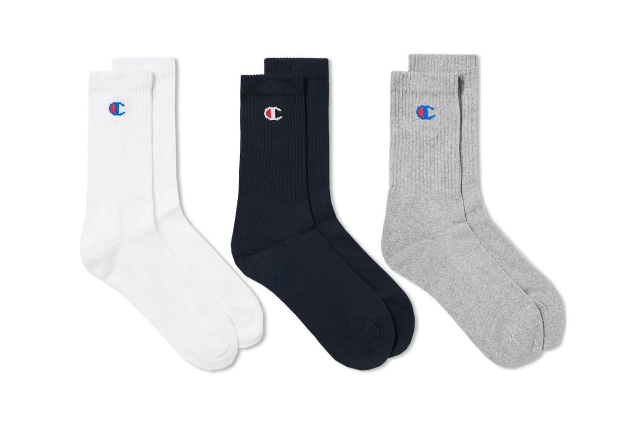 Champion Hoodie Sweater Joggers Sneaker Socks Tshirt