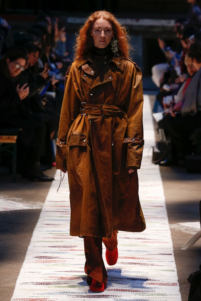 Acne Studios Fall/Winter 2018 Haute Couture Week Runway Fashion Scandinavian Stockholm Brand Tailoring Coats