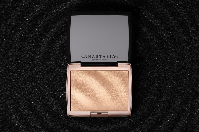 Anastasia Beverly Hills x Amrezy Highlighter Glow Golden Shine Makeup Valentines Day Dropping Soon