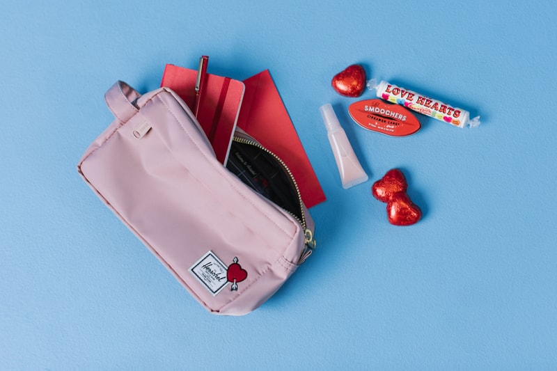 Herschel Supply Heartfelt Collection Travel Kit
