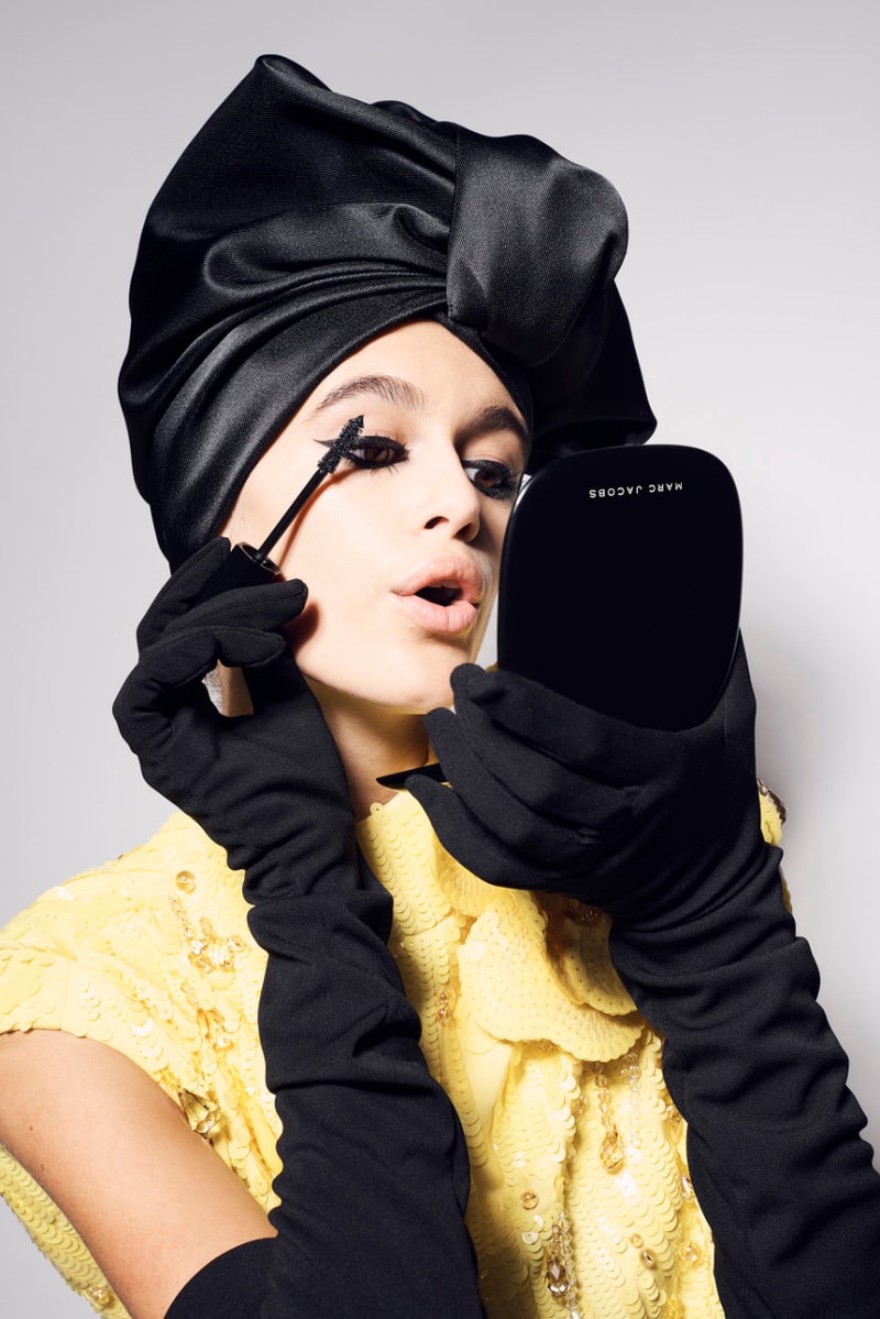kaia gerber marc jacobs beauty Velvet Noir Major Volume mascara cindy crawford vogue campaign