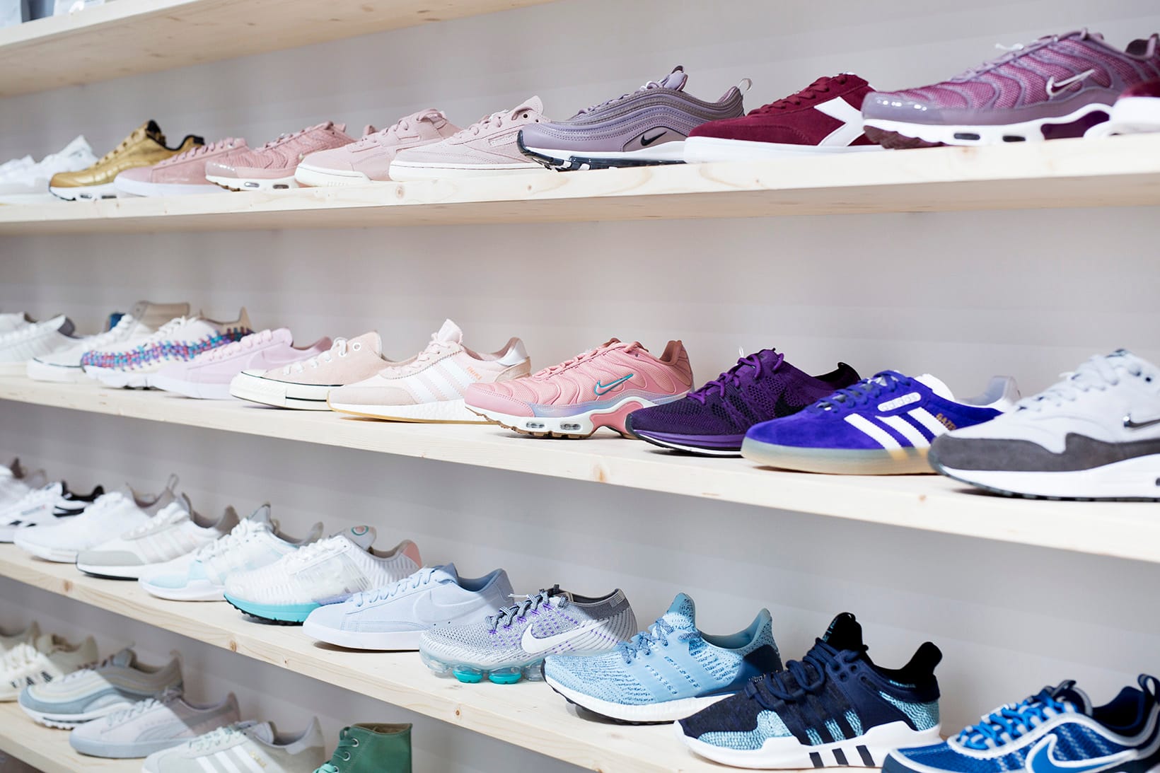 female shoe stores