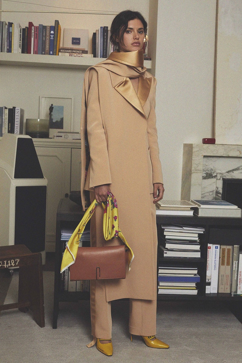 Off White Virgil Abloh Pre Fall 2018 Collection Bag Scarve
