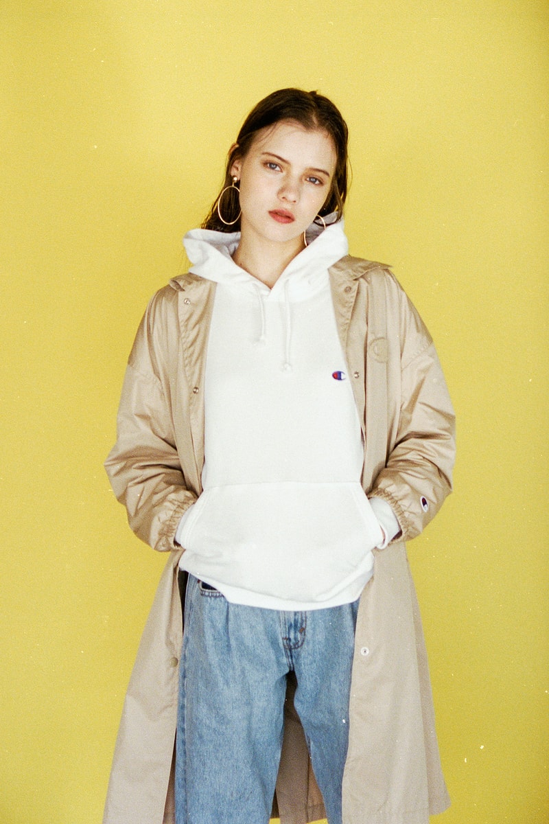 Champion Spring Summer 2018 lookbook ss18 japan korea womens logo sweatshirt t shirt track pants jacket