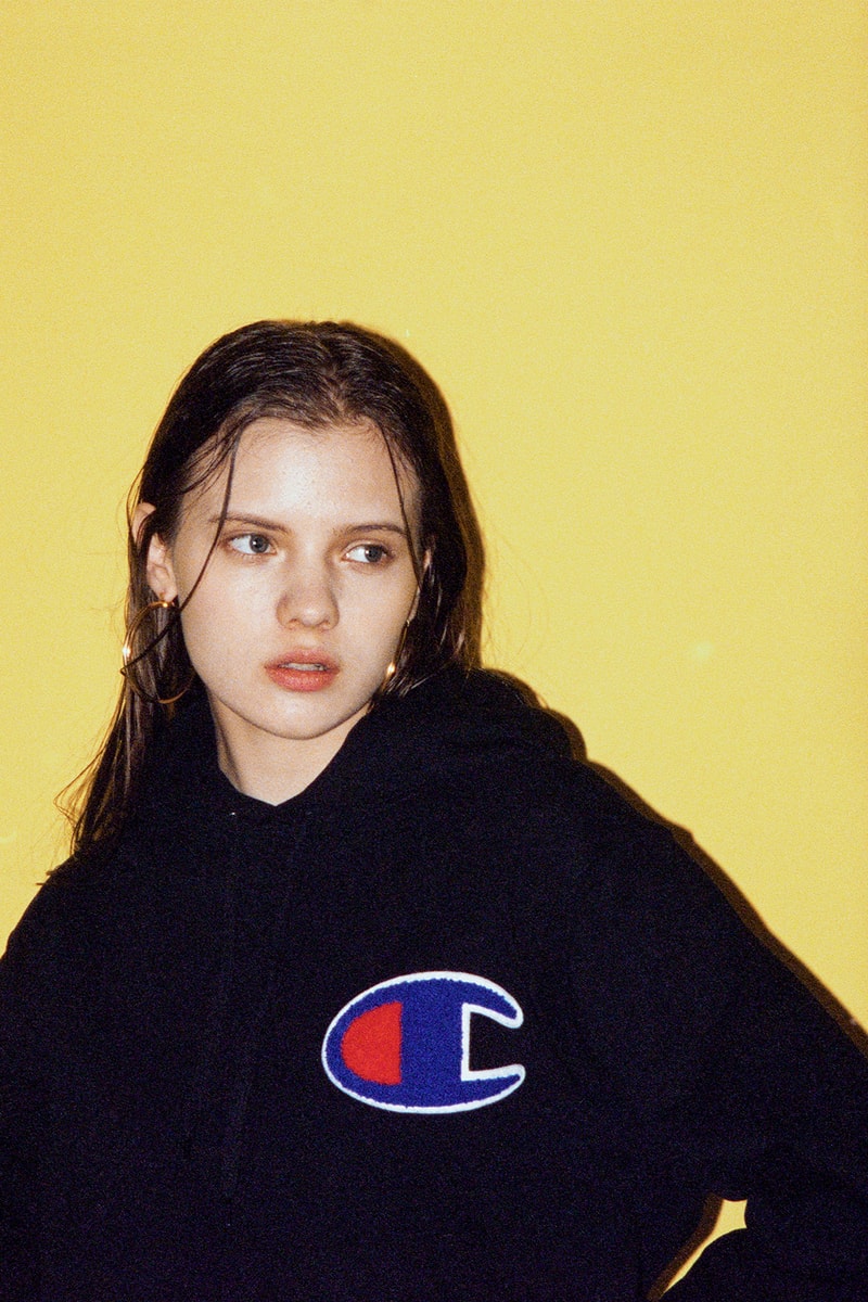 Champion Spring Summer 2018 lookbook ss18 japan korea womens logo sweatshirt t shirt track pants jacket