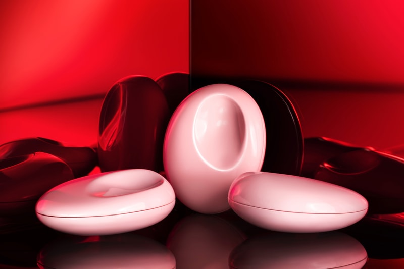 Glossier you perfume fragrance scent solid compact emily weiss millennial pink cosmetics where to buy