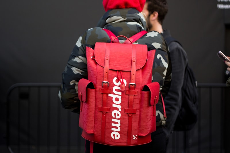 London Fashion Week LFW 2018 Streetsnaps street style off-white balenciaga triple s burberry gucci supreme louis vuitton sneakers jw anderson bags accessories