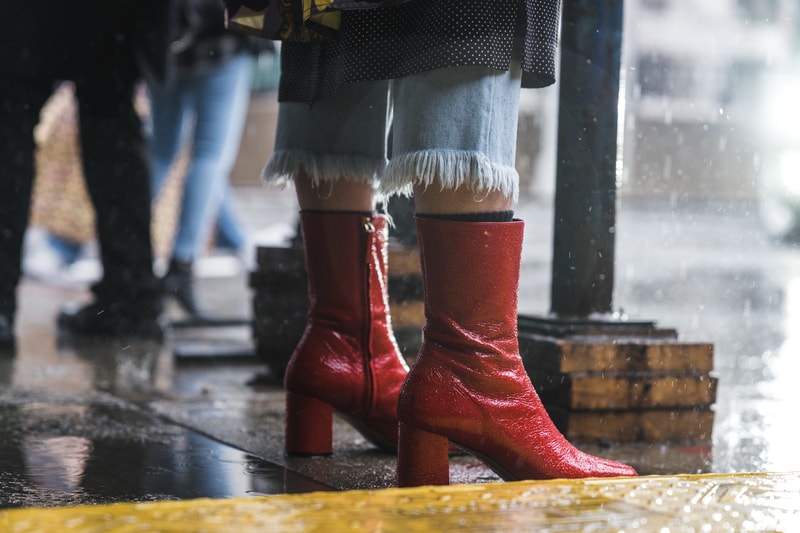 New York Fashion Week Part 1 Street Style Snaps Fashion Outfits NYFW 2018 Louis Vuitton Balenciaga Fendi Gucci Celine