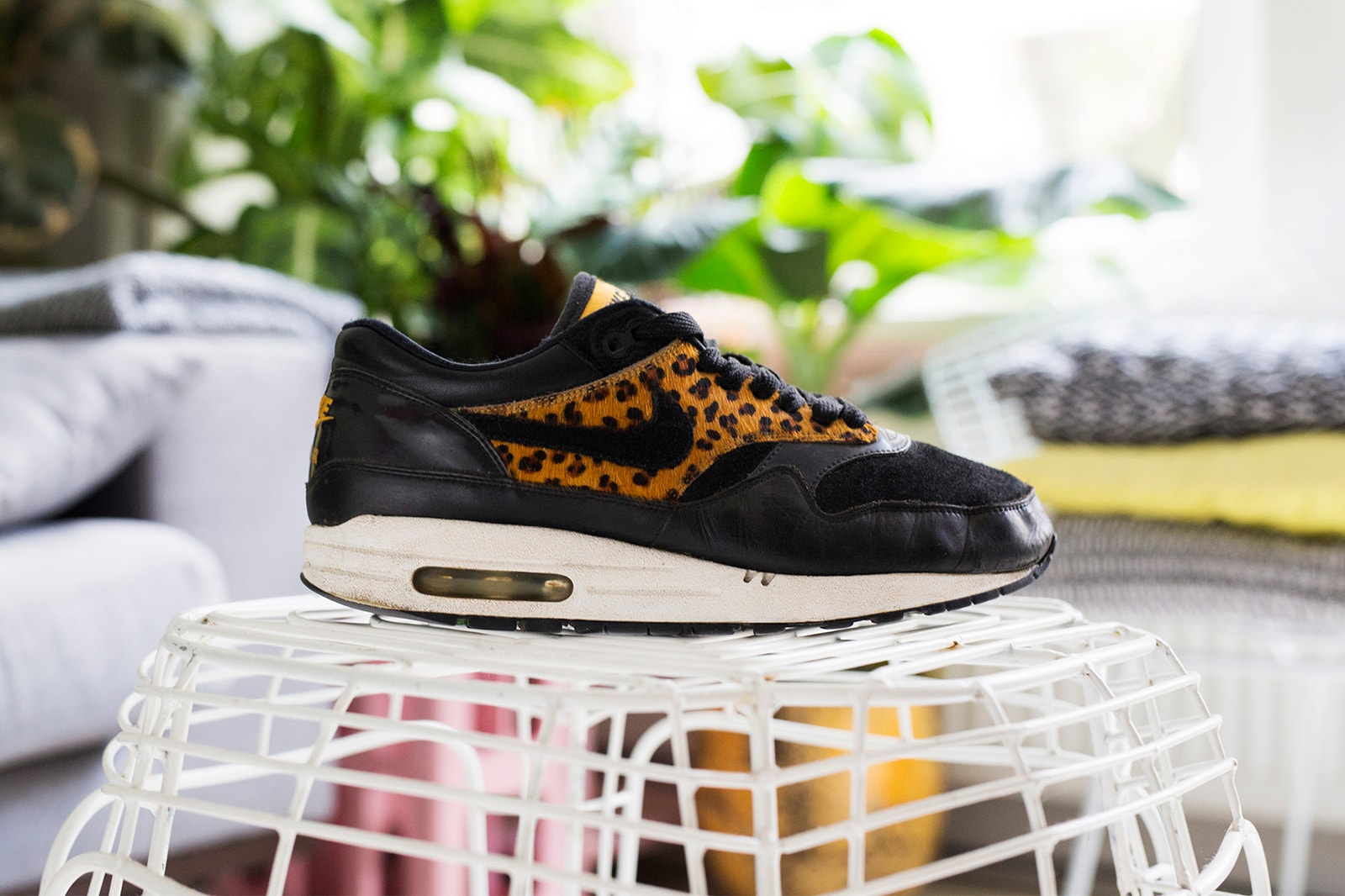Sanne Poeze Girl on Kicks Amsterdam Netherlands Dutch Sneaker Blogger Collector Interview