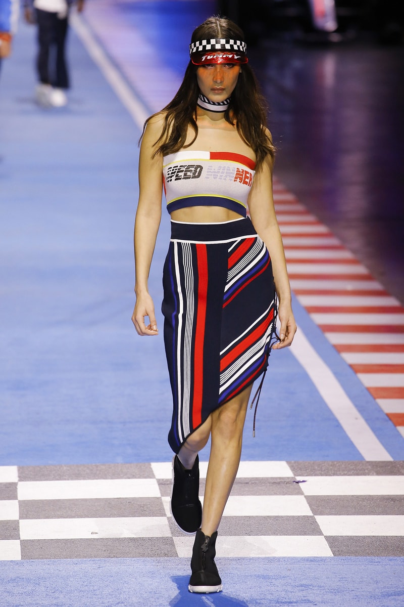 Bella Hadid Tommy Hilfiger Spring 2018 Milan Fashion Week Show Collection