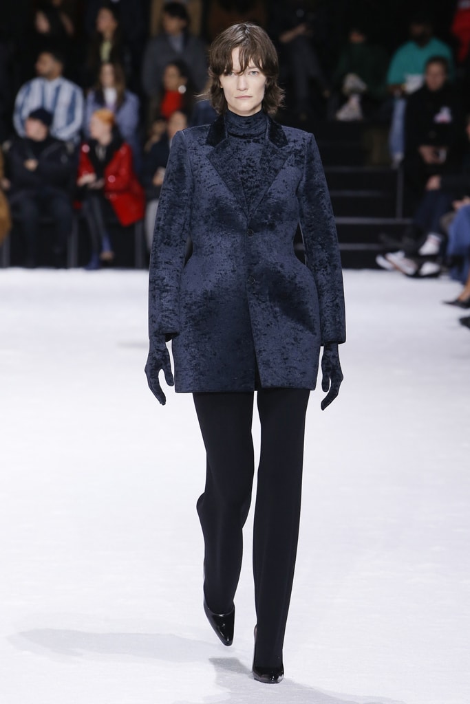 Balenciaga Fall/Winter 2018 Paris Fashion Week Demna Gvasalia Menswear Women's Wear Runway Show Layer Charity Donation Collection