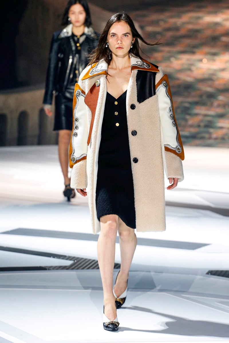 Louis Vuitton Fall Winter 2018 Paris Fashion Week Show Collection