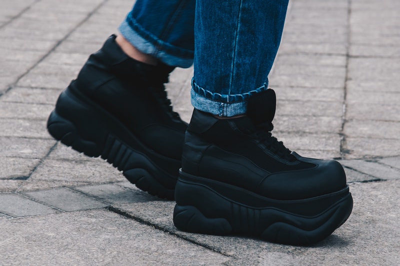 Streetsnaps Moscow Fashion Week 2018 Platform Sneakers Black