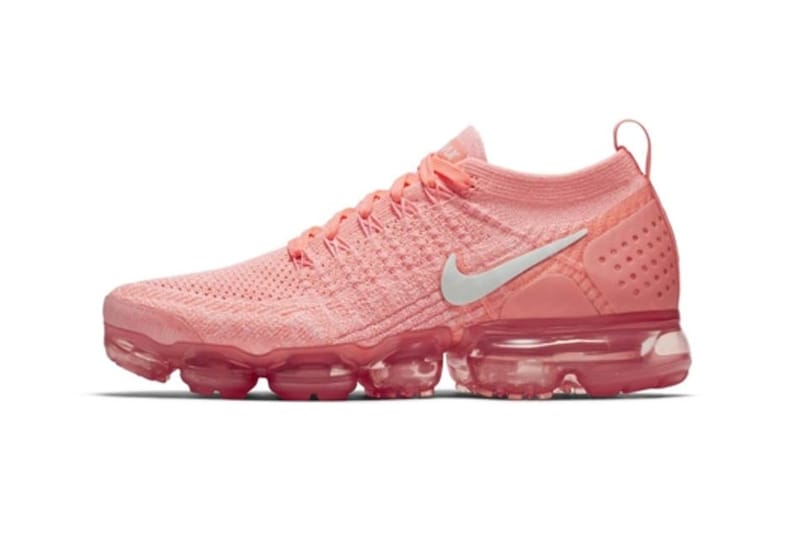 nike air vapormax flyknit 2 white and pink