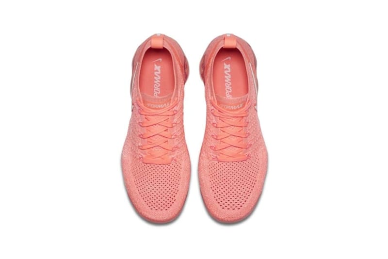 vapormax 2.0 crimson pulse