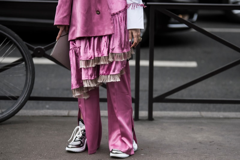 Streetsnaps Paris Fashion Week 2018 Louis Vuitton Archlight