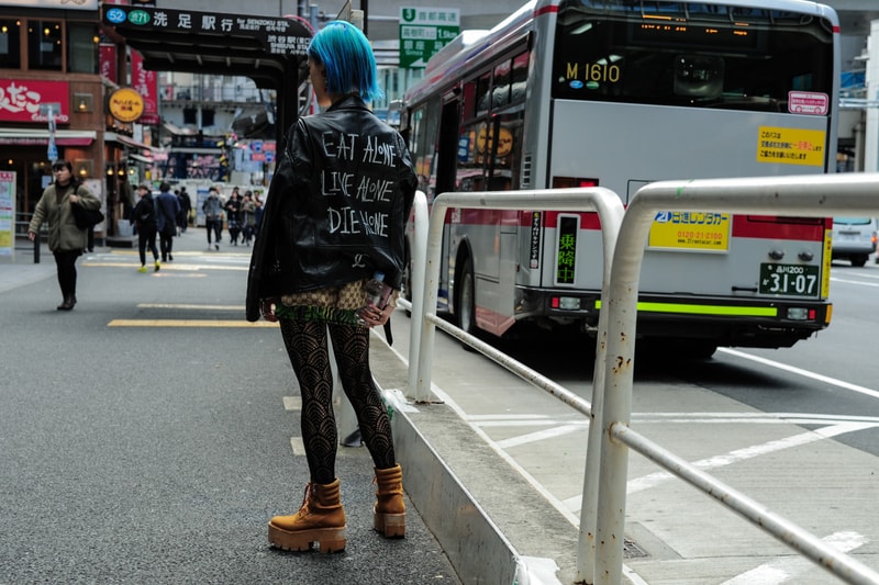 Tokyo Fashion Week 2018 Street Style Snaps Streetwear Spring Summer Streetsnaps Photography Burberry Gucci Rick Owens Nike Margiela