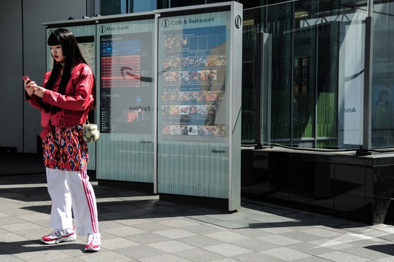 Tokyo Fashion Week 2018 Street Style Snaps Streetwear Spring Summer Streetsnaps Photography Burberry Gucci Rick Owens Nike Margiela