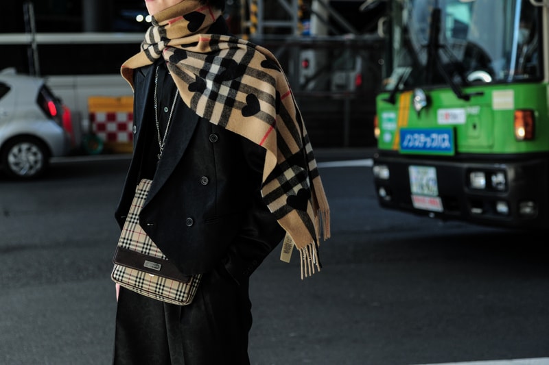 Tokyo Fashion Week 2018 Street Style Snaps Streetwear Spring Summer Streetsnaps Photography Burberry Gucci Rick Owens Nike Margiela